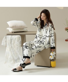 Autumn Tulip Print Cotton Pajama Set with Turn-down Collar for Women