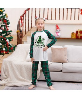 New Red and Green Christmas Tree Family Matching Pajama Set – Festive Long-Sleeve Sleepwear