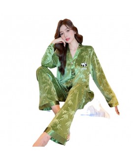 2023 Spring Autumn New Arrival Women's Gold Velvet Sleepwear Set with Long Sleeve in Trendy Large Flowers Design for Home and Outdoor Wear