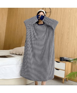 Fat Girl Striped Old-fashioned Flannel Nightgown Maternity Mid-length Pajama Dress