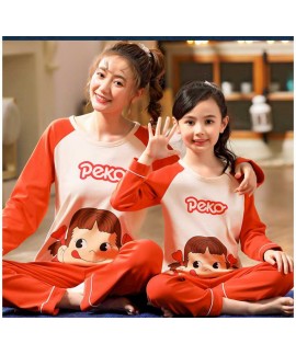 Parent-child cotton cute cartoon family of three or four boys and girls long sleeve suit home service